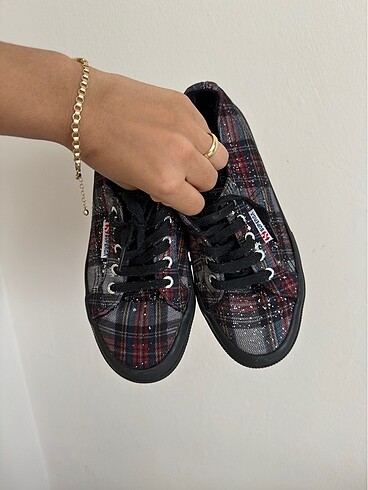38 Beden Superga ayakkabı