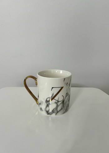 Altın saplı mermer desenli 'Z' harfli kupa - Görsel 3
