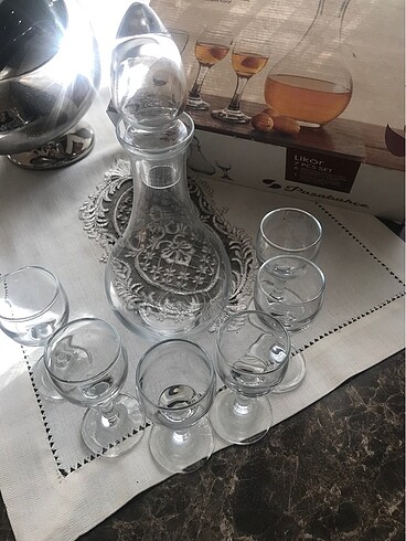 Beden beyaz Renk Paşabahçe likör seti