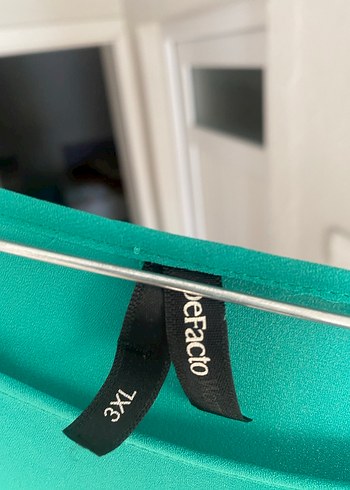 Yeşil Salaş Kısa Kollu Kadın Bluz - Görsel 3