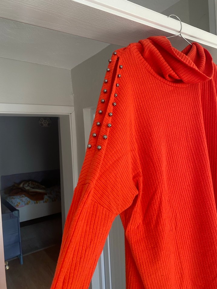 kırmızı Boğazlı Triko Kadın Kazak - Görsel 2