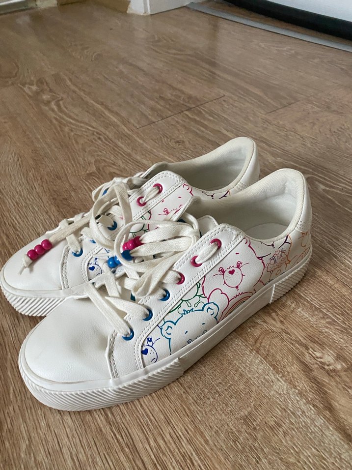 pull bear ozel seri ayakkabı - Görsel 3