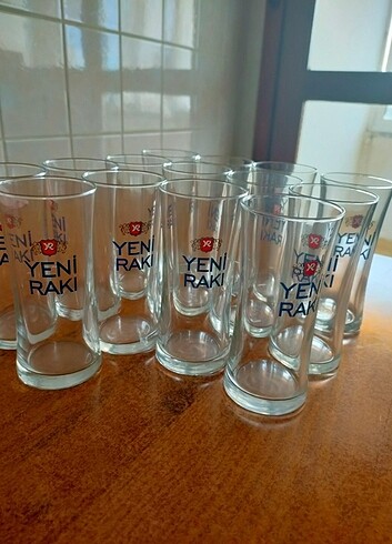 Rakı bardağı 