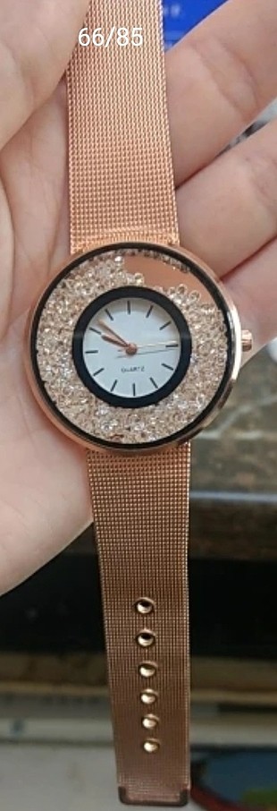 rose gold renk kol saati temiz hiç kullanılmadı