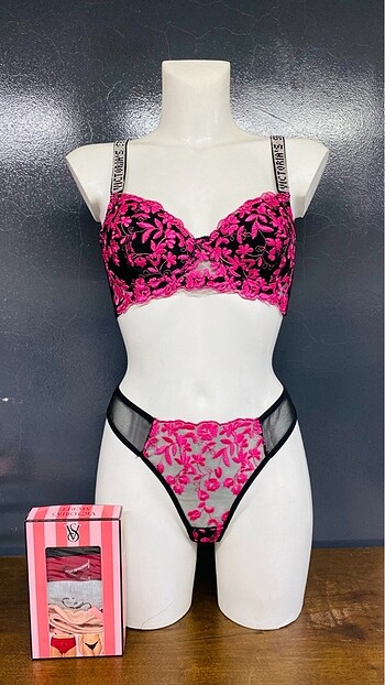Victoria?s Secret Takım Dantel Detaylı