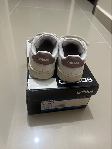 Adidas Orjinal Adidas spor ayakkabı