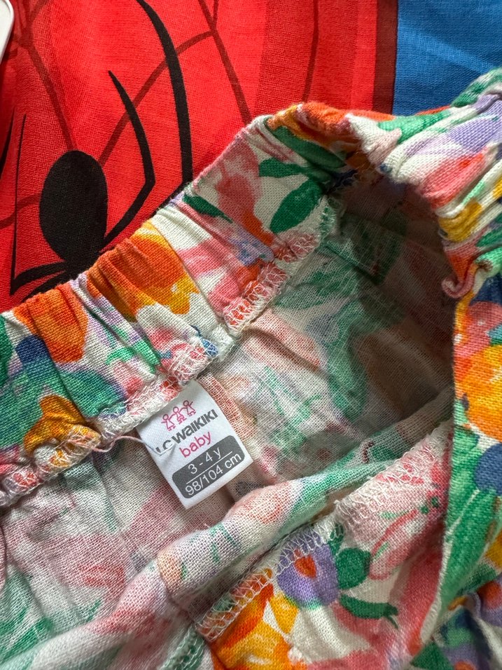 Çiçek Desenli Düğmeli Kız Eteği - Görsel 3