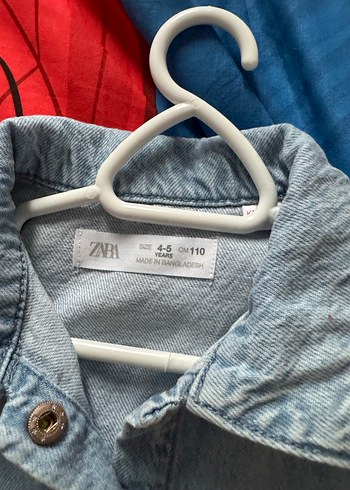 5 Yaş Beden Zara kız Çocuk Kot Elbise Volanlı Kolsuz
