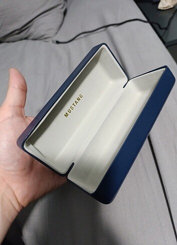 MUSTANG GÖZLÜK KUTUSU ORJİNAL - Görsel 6