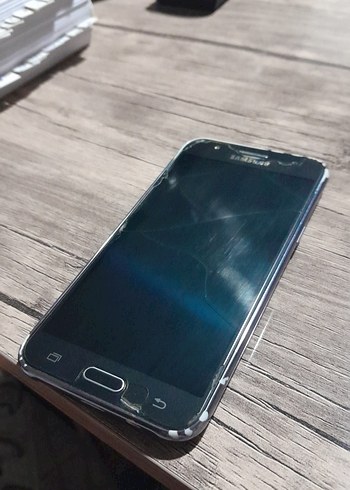 Samsung J5 Android telefon