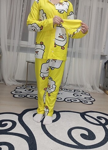 Bayan ve çocuk pijama takimi