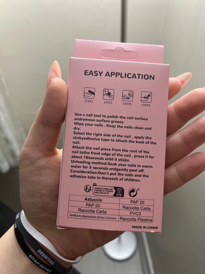 Temooi Pembe Takma Tırnak Seti - Görsel 3