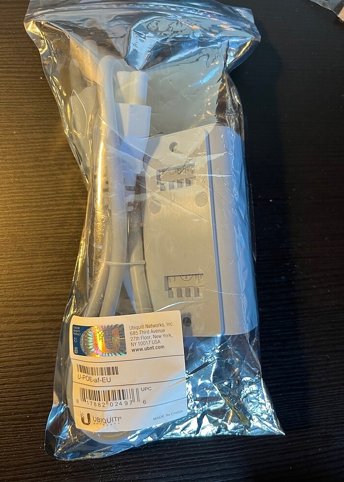 Ubiquiti UniFi U-POE-af-EU POE Cihazı - Görsel 2