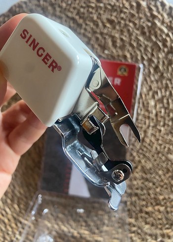 Singer kenar kesme overlok ayağı - Görsel 4