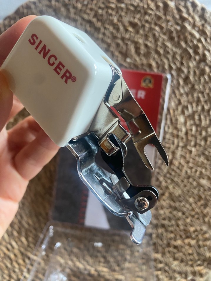 Singer kenar kesme overlok ayağı - Görsel 4