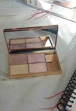 Sleek Aydınlatıcı Palet