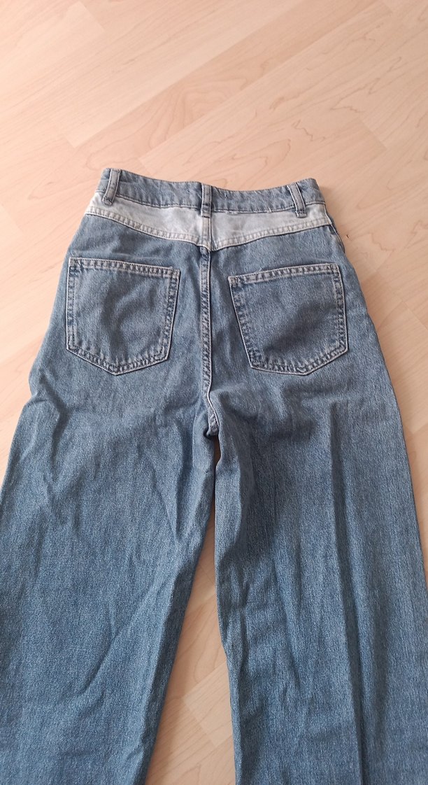 Siyah kot pantolon mavi kot pantolon - Görsel 2