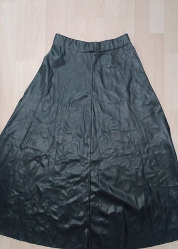 Deri Siyah Pilili Mini Etek - Görsel 2