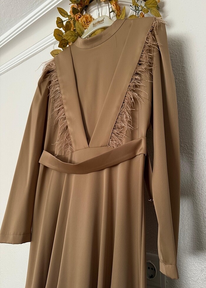 Kemer detaylı abiye - Görsel 3