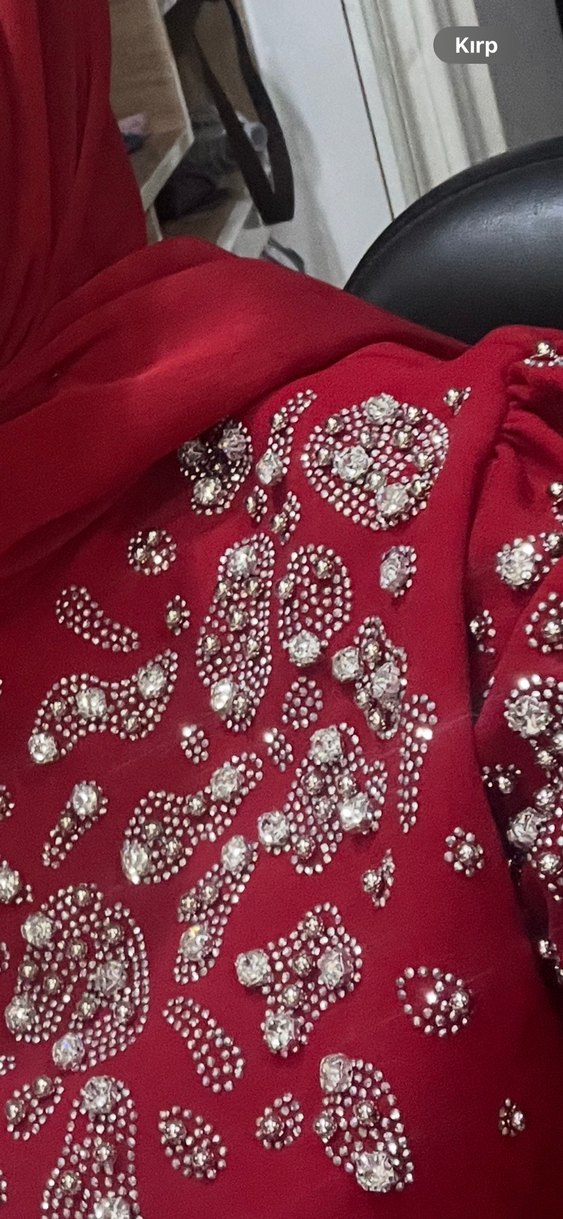 İşlemeli taşlı kırmızı abiye - Görsel 4