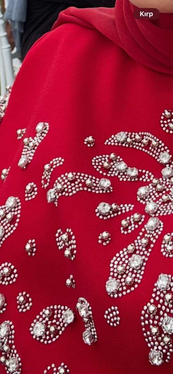 İşlemeli taşlı kırmızı abiye - Görsel 3