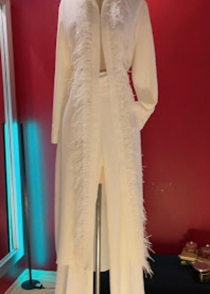 B-2 Feathers  On Crepp ?? - Görsel 2