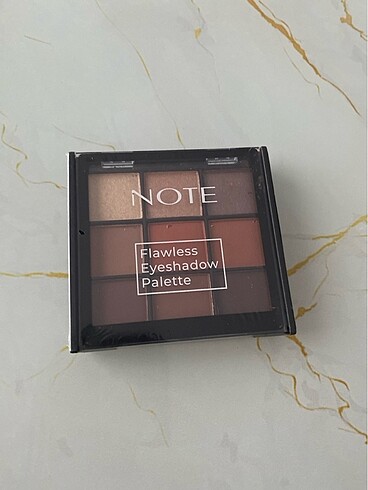 Note far paleti
