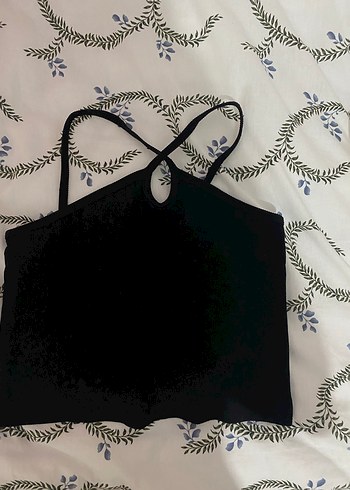 m Beden Siyah çapraz askılı sırt detaylı örme bluz