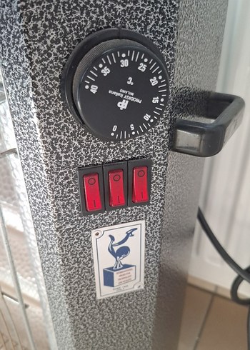Beden Gri Renkli Elektrikli Isıtıcı
