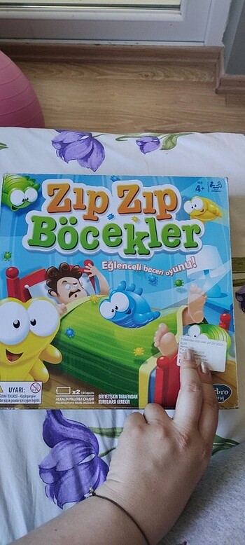 Zıpzıp böcekler kutulu oyun