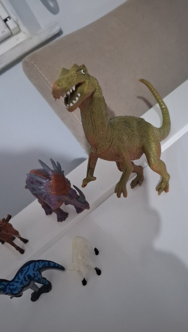 Çeşitli Hayvan ve Dinozor Figürleri - Görsel 2