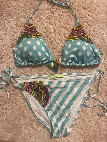 işlemeli bikini