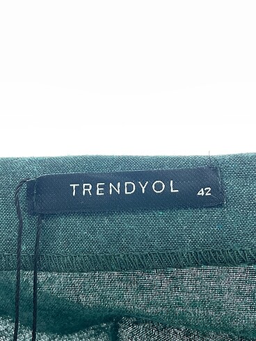 42 Beden yeşil Renk Trendyol & Milla Gömlek %70 İndirimli.