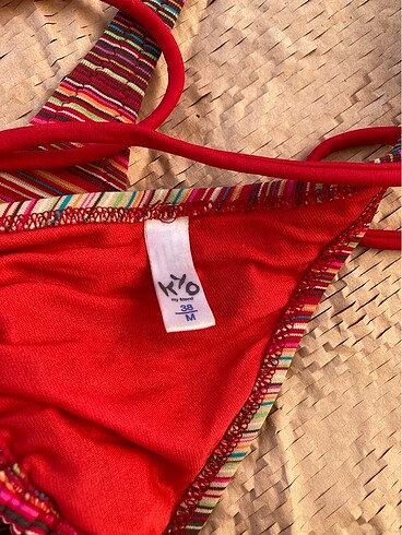 m Beden Kyo bikini üstü