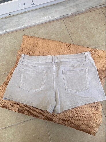 m Beden Bershka mini şort