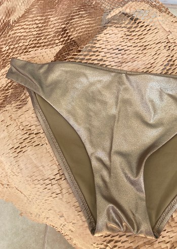 Oysho Parlak Kadın Bikini Altı - Görsel 2