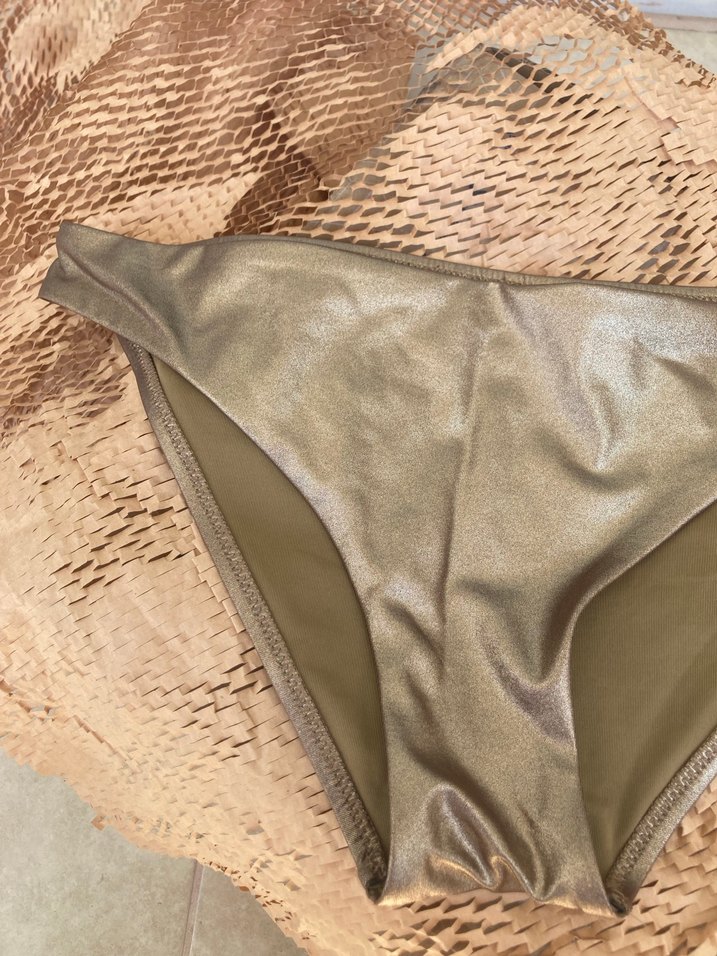 Oysho Parlak Kadın Bikini Altı - Görsel 2