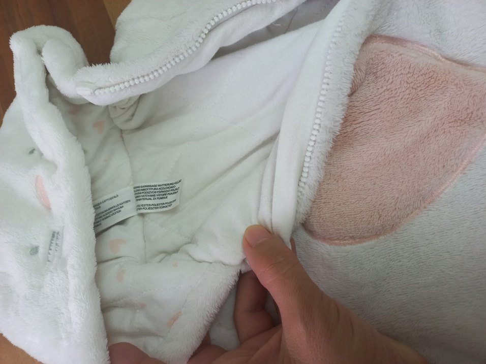 Kız Bebek Beyaz Kürklü Tulum - Görsel 3