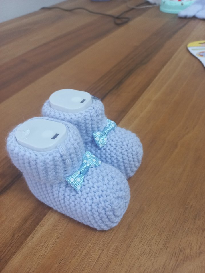 Mavi Örgü Kız Bebek Patik - Görsel 2