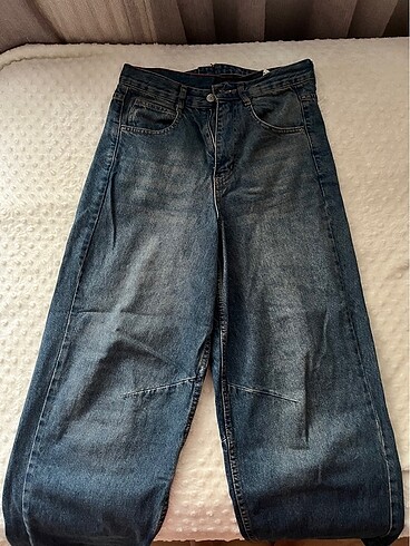 Koyu mavi baggy jean