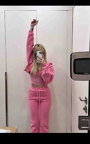 Diğer HOLLY EŞOFMAN