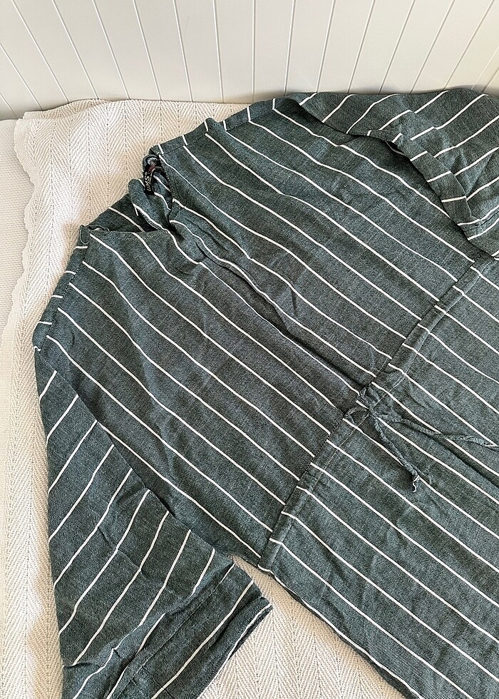 Keten görünümlü uzun yeşil elbise - Görsel 5