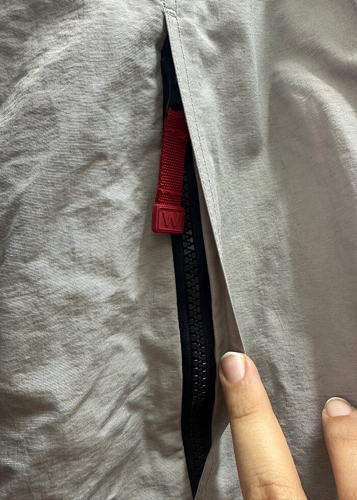 12 yaş erkek çocuk şişme mont - Görsel 3