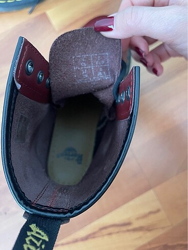 37 Beden Dr. Martens bordo bot 37