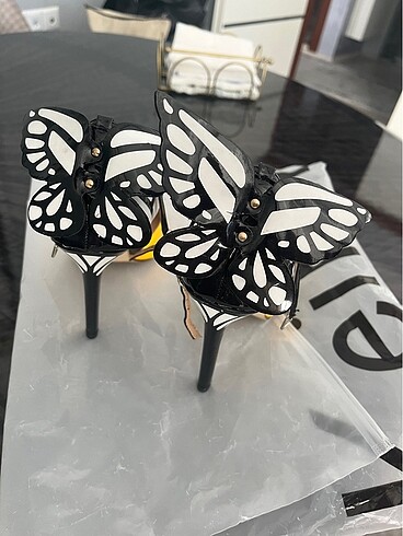Topuklu ayakkabı - Görsel 2