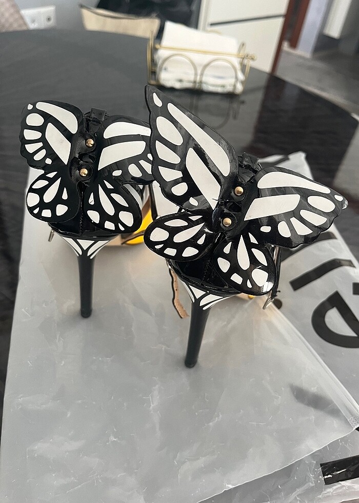 Topuklu ayakkabı - Görsel 2