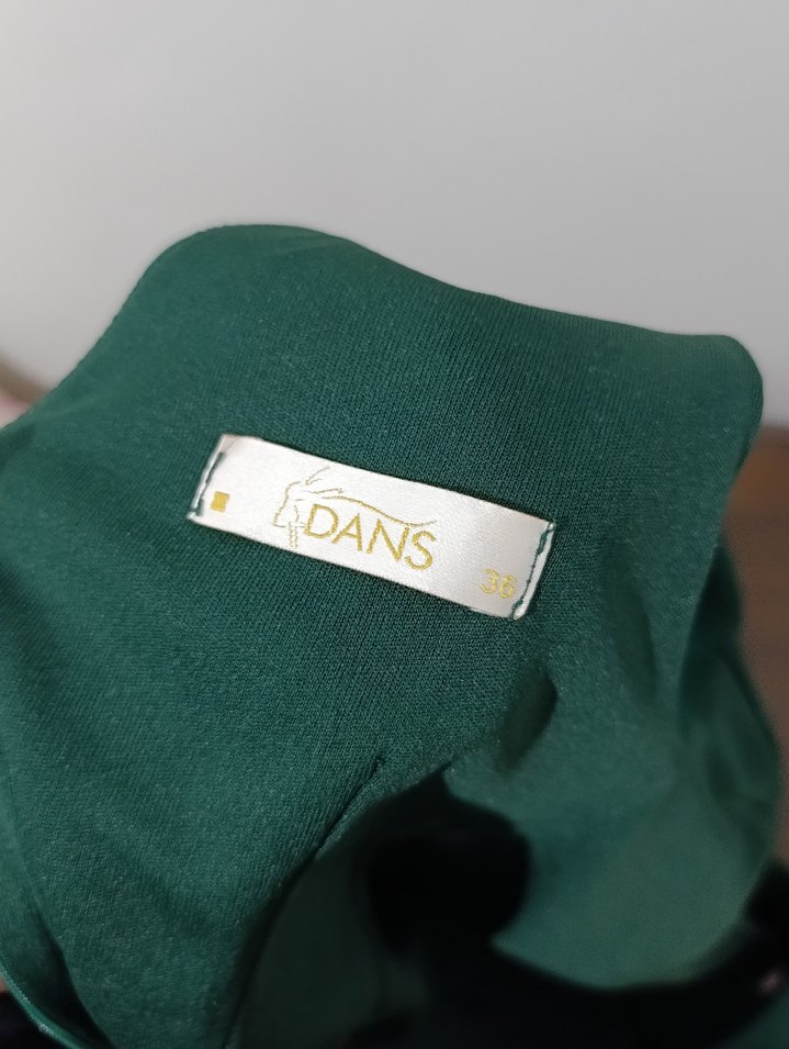 Zümrüt Yeşili V Yaka Midiboy Abiye Elbise - Görsel 5