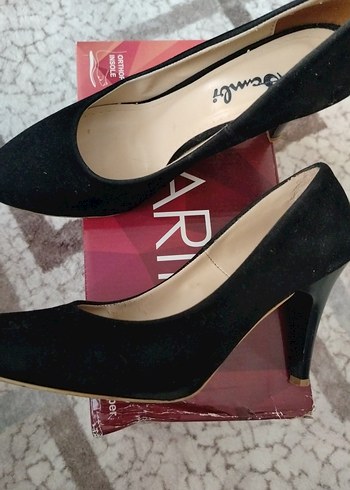 38 Beden Siyah Stiletto Topuklu Kadın Ayakkabı