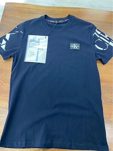 calvin klein t-shirt