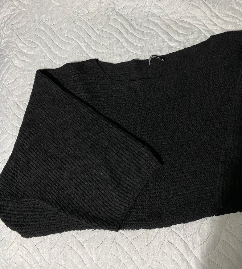 Siyah Kadın Triko Kayık Yaka Kazak - Görsel 2